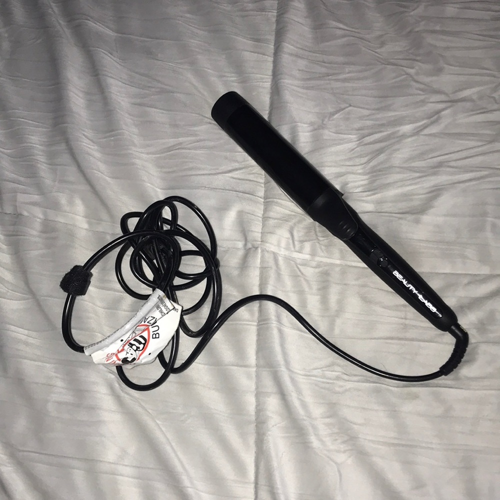 BEAUTY LABS CURLING IRON